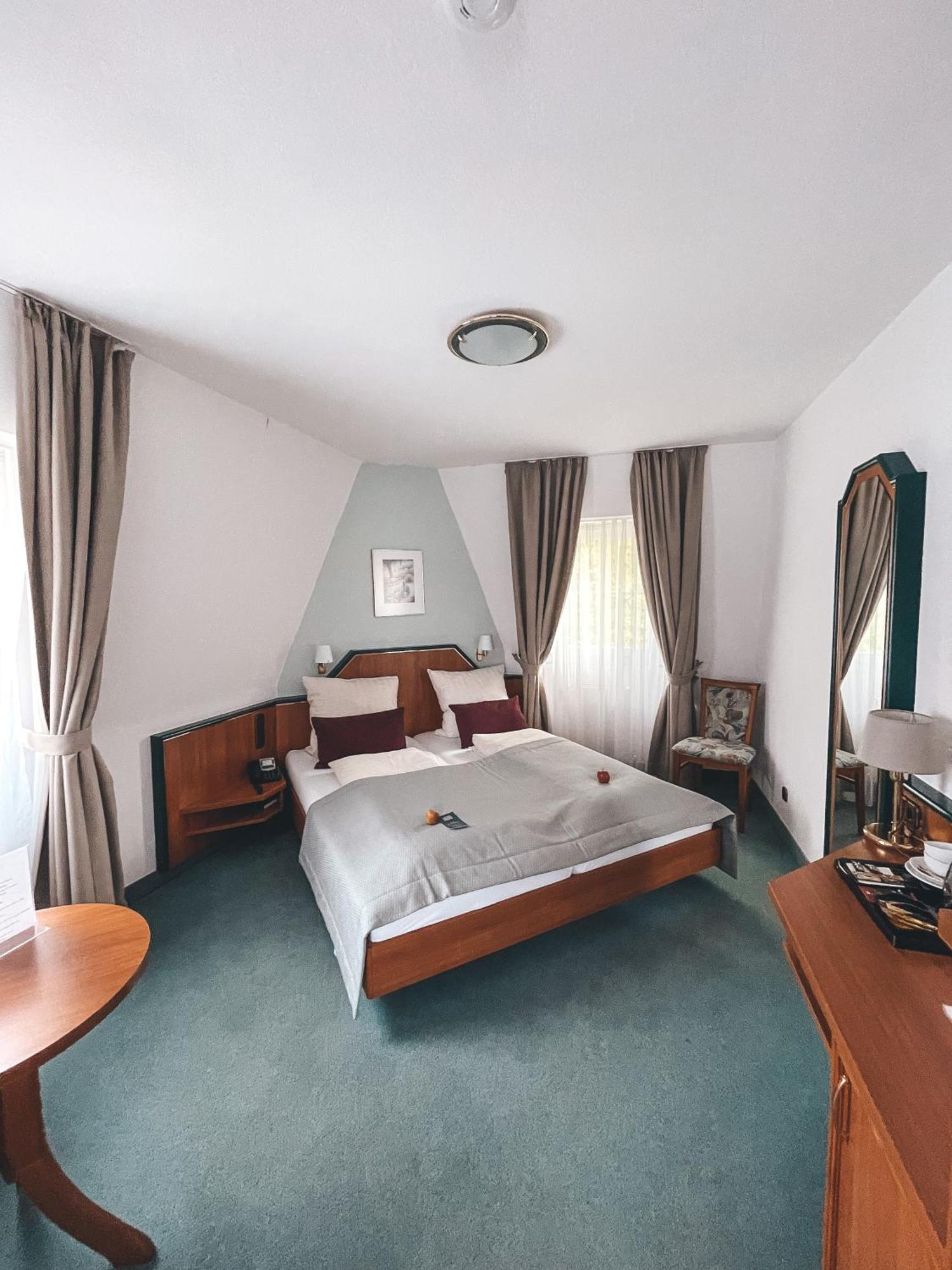 Hotel Tillmanns Eltville am Rhein Exterior photo