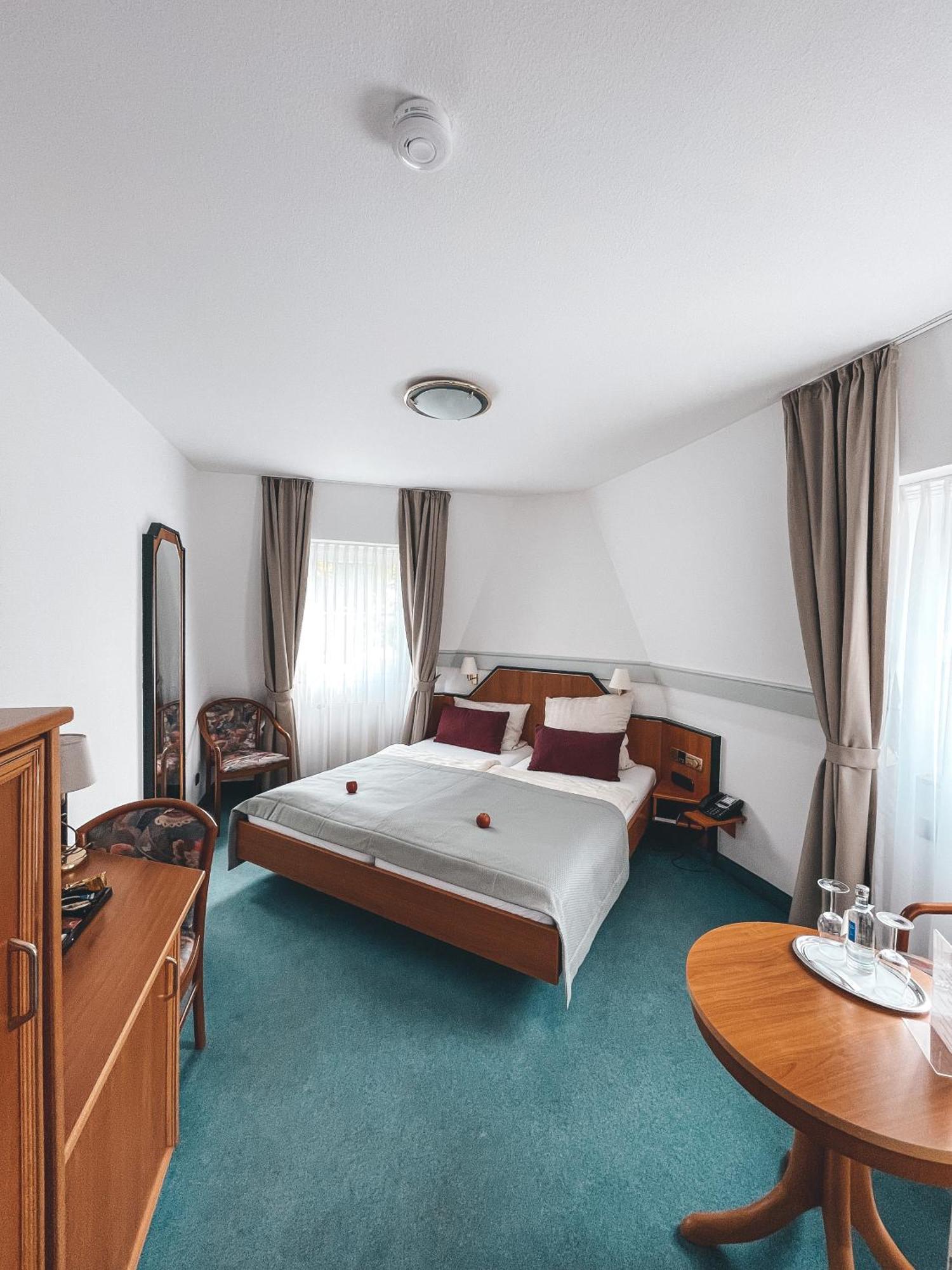 Hotel Tillmanns Eltville am Rhein Exterior photo
