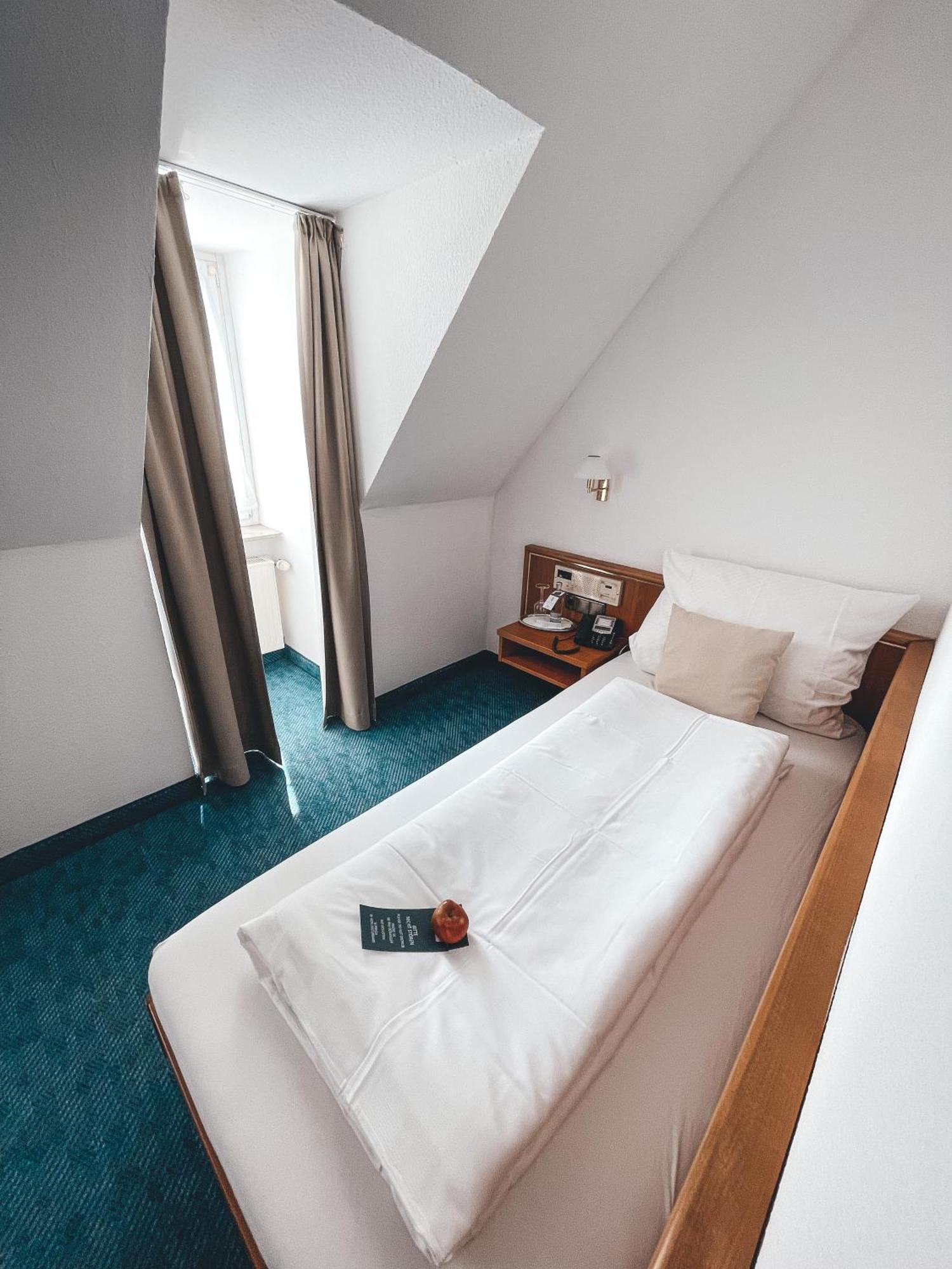 Hotel Tillmanns Eltville am Rhein Exterior photo